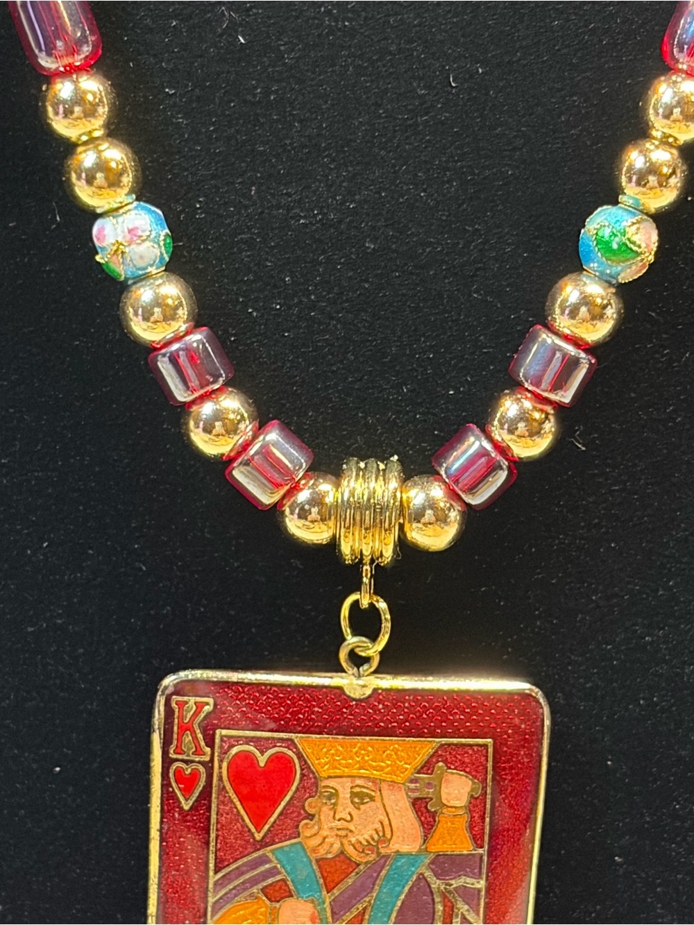 Vintage King of Hearts Cloisonné Pendant Necklace - Picture 3 of 8